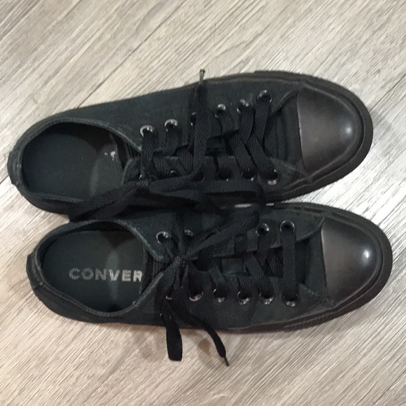Converse All-Stars All Black Low Tops Lace Up Design size 6 - Picture 2 of 10